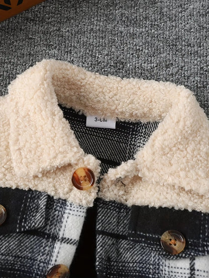 Baby Boy Fashionable and Simple Long Sleeved Plaid Patchwork Plush Jacket for Autumn and Winter